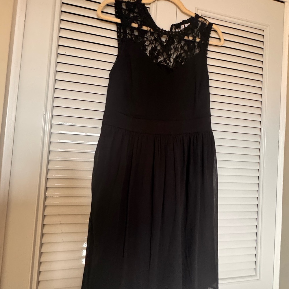 Vero Moda Black Lace Midi Dress